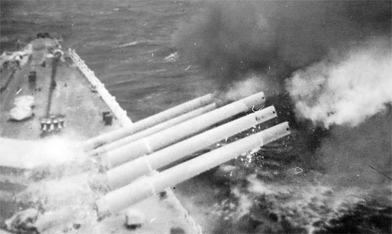 Gneisenau gunnery exercises.jpg